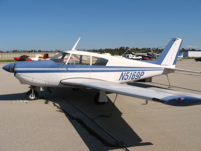 Piper PA-24 Comanche (N5169P)