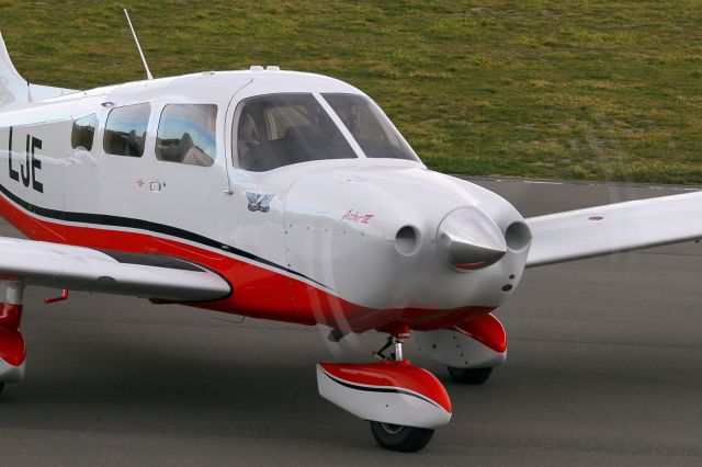 Piper Cherokee (ZK-LJE)