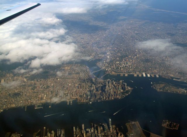 Cessna Citation CJ2+ (N379R) - Over Manhattan in one of RELIANT AIRs CJ2s. RELIANT AIR has the lowest fuel price on the Danbury (KDXR) airport.