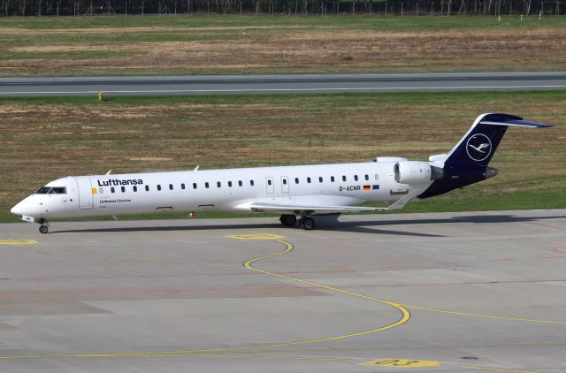 Canadair Regional Jet CRJ-900 (D-ACNR)