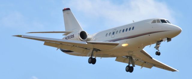 Dassault Falcon 2000 (N292QS)