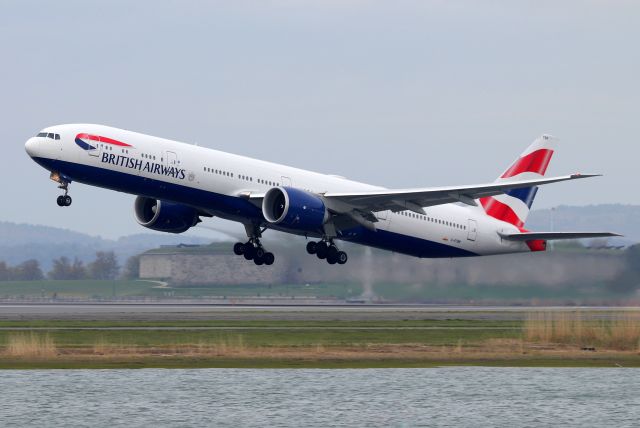 BOEING 777-300 (G-STBM) - 'Speedbird 29 Golf' lifting off of runway 9