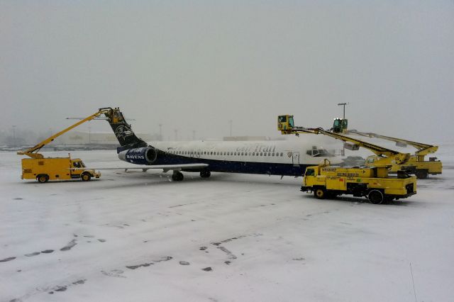 Boeing 717-200 (N946AT)