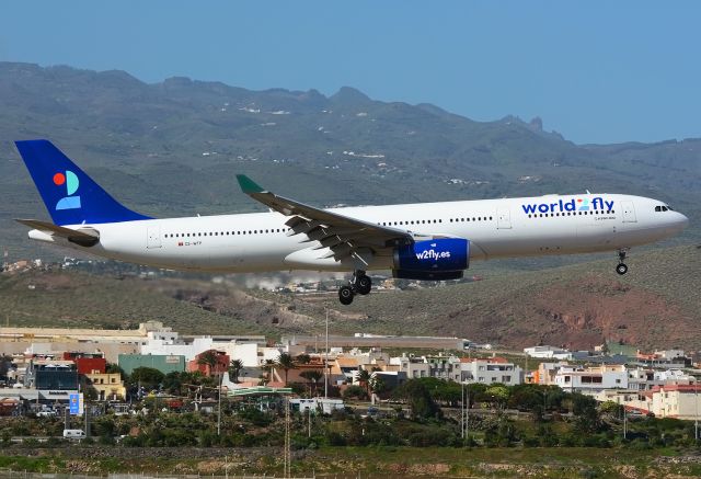 Airbus A330-300 (CS-WFP)