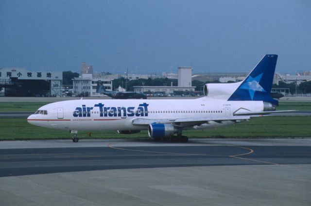 Lockheed L-1011 TriStar (C-GATM) - Taxing at Nagoya Intl Airport on 2001/08/13