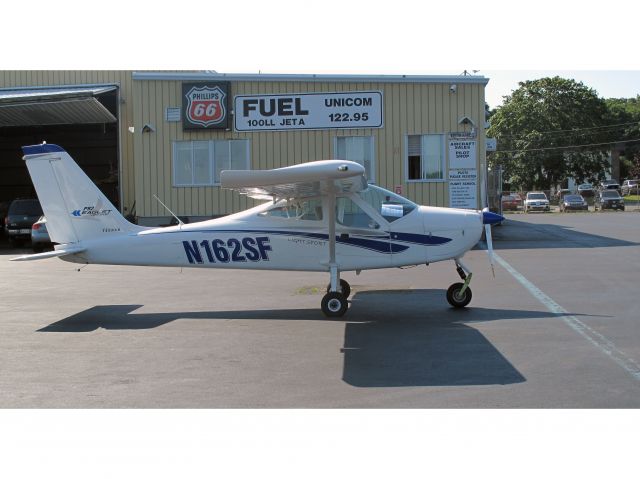 N162SF — - A new light sport aicraft at the Danbury airport!