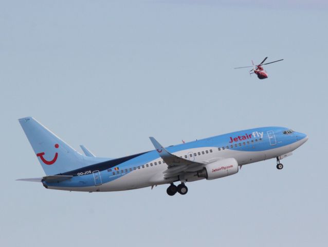 Boeing 737-700 (OO-JOS)