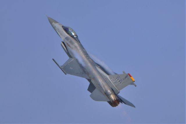 Lockheed F-16 Fighting Falcon (91-0357)