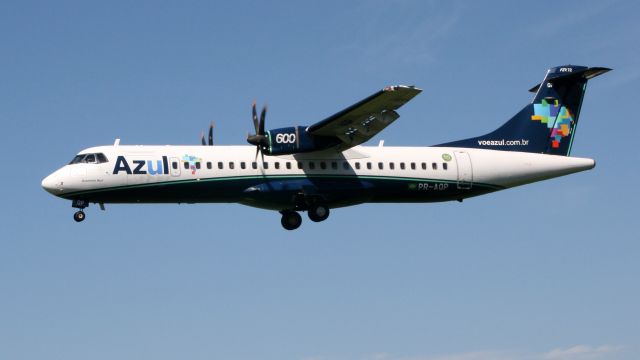 ATR ATR-72 (PR-AQP)