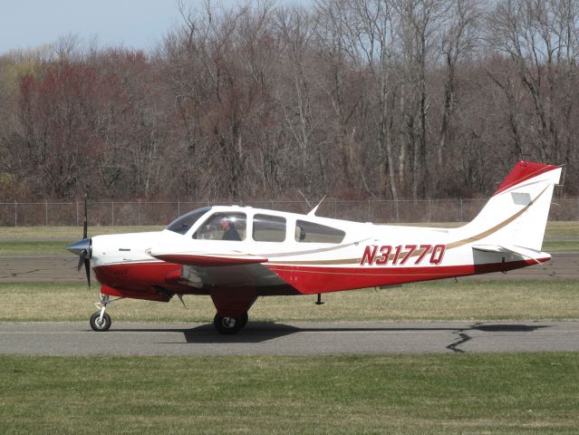 Beechcraft Bonanza (36) (N3177Q) - Very nice aircraft.