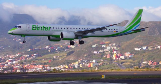 EMBRAER ERJ-190-400 (EC-OJI)