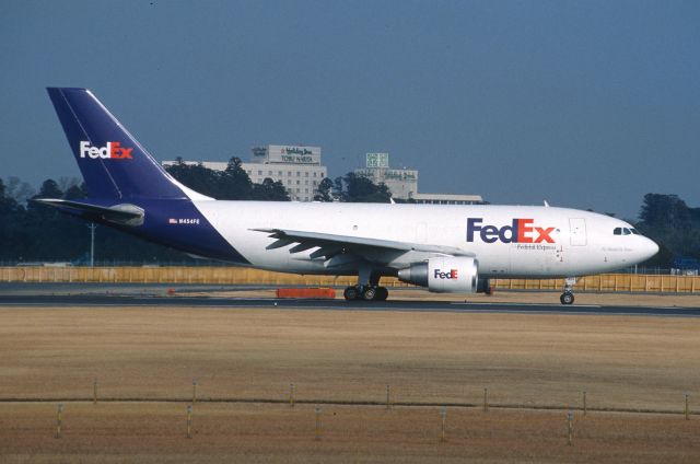 Airbus A310 (N454FE) - Departure at Narita Intl Airport Rwy16R on 2004/02/20