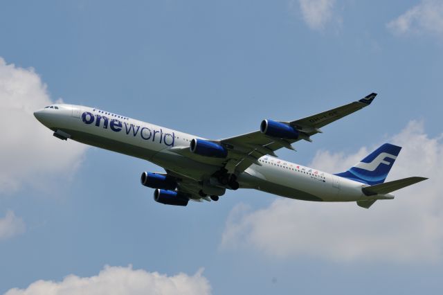 Airbus A340-300 (OH-LQE) - 2010/6/6