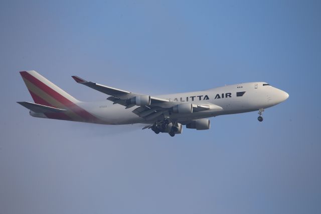 Boeing 747-400 (N712CK)