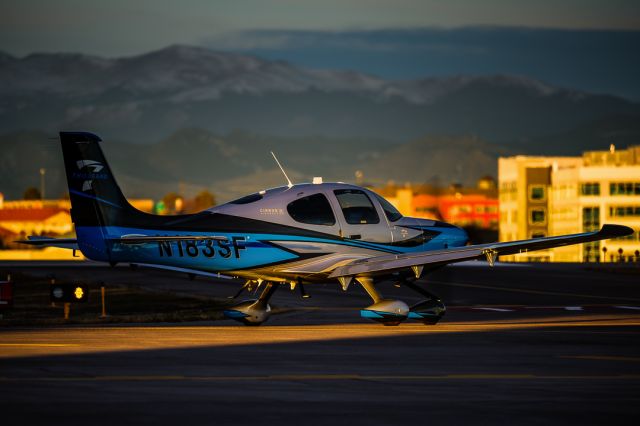 Cirrus SR-22 (N183SF) - Sunrise in Colorado. Sometimes you need just a sliver of light. N183SF's first upload in the database.br /br /©Bo Ryan Photography | IG: BoRyanFlies