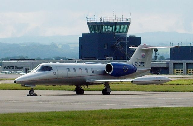 Learjet 35 (LX-ONE)