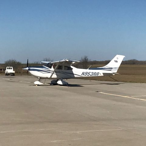 Cessna Skylane (N953RR)