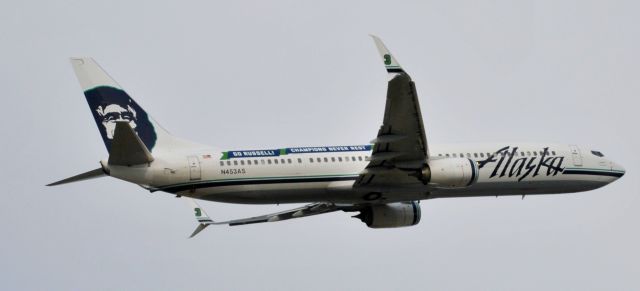 Boeing 737-900 (N453AS)