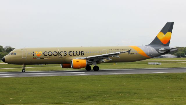 Airbus A321 (G-TCDV)