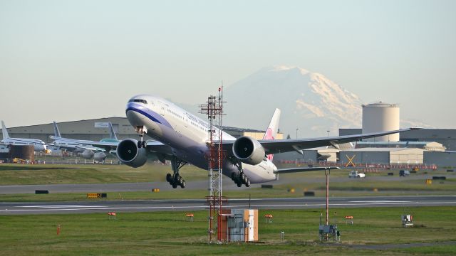 BOEING 777-300 (B-18051) - CAL1710 on rotation from Rwy 34L for delivery to RCTP / TPE on 10/3/14. (LN:1227 / cn 41821).