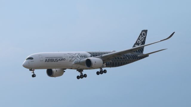 Airbus A350-900 (F-WWCF)