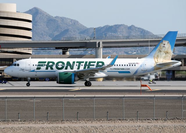 Airbus A320 (N303FR)