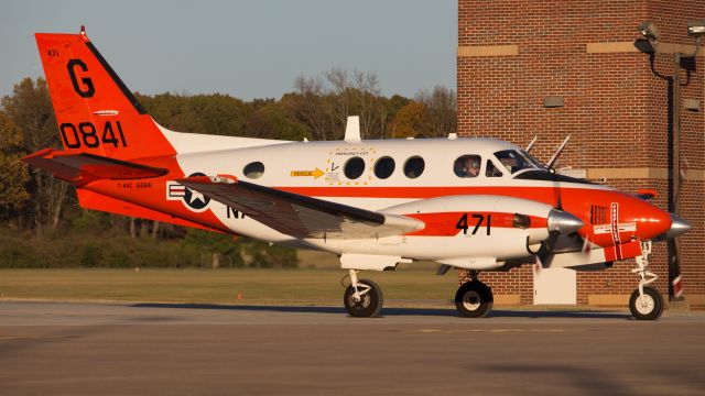 Beechcraft King Air 90 (16-0841)