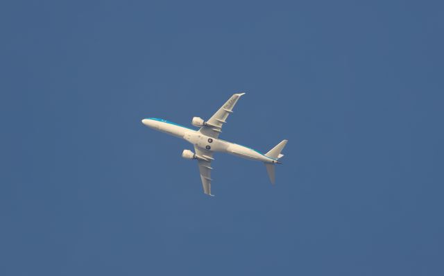 Embraer ERJ-190 (PH-EXC)