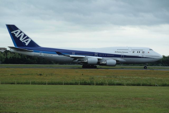Boeing 747-400 (JA8095) - Departure at Narita Intl Airport Rwy16 on 1991/07