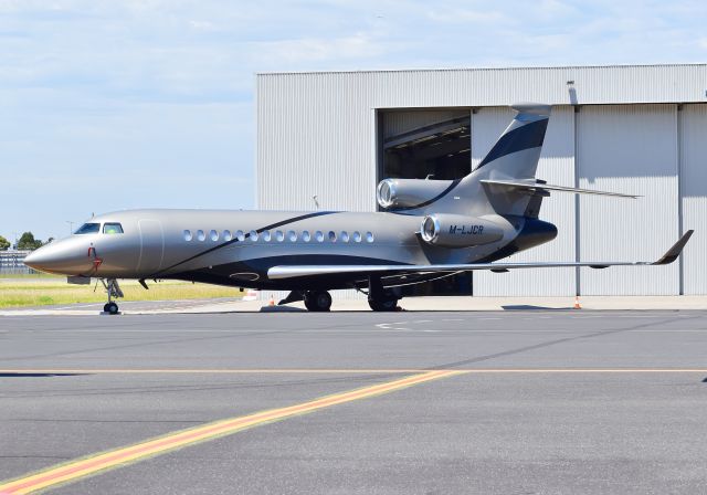 Dassault Falcon 7X (M-LJCR)