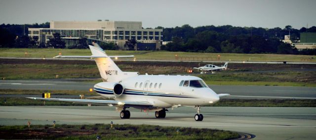 Hawker 800 (N427TM)