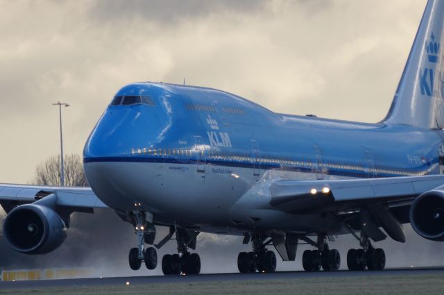 Boeing 747-400 (PH-BFN)