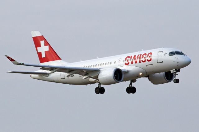 Airbus A220-100 (HB-JBH) - SWR394 from Zurich