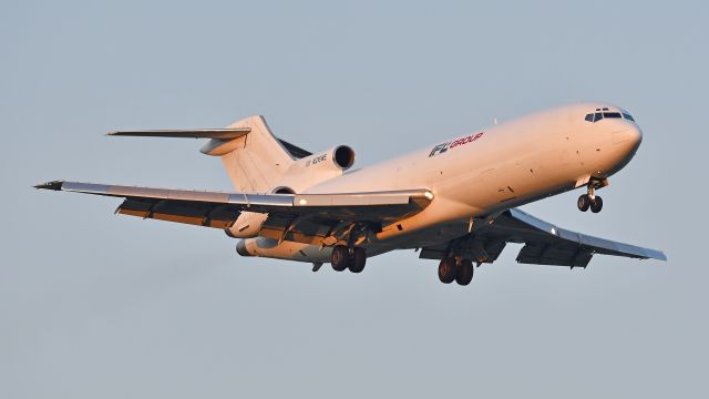 BOEING 727-200 (N216WE) - IFL Group Boeing 727-200F (N216WE) arrives KRDU Rwy 23R on 08/09/2021 at 7:39 pm.