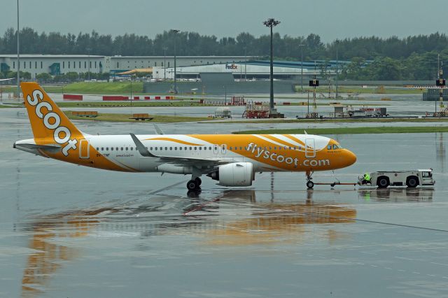 Airbus A320neo (9V-TNF)
