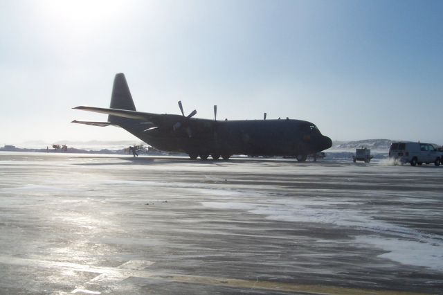 Lockheed C-130 Hercules (13-0344) - 2008-February ,-47C getting fuel at Iqaluit , Canada