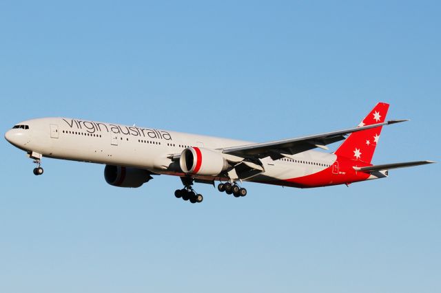 BOEING 777-300 (VH-VPF)