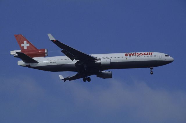 Boeing MD-11 (HB-IWI) - Final Approach to Narita Intl Airport Rwy34L on 1998/07/18