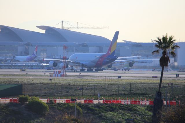 Airbus A380-800 (HL7625)