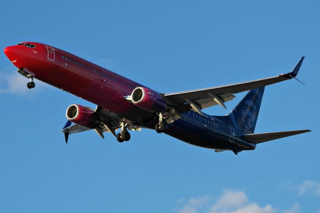 Boeing 737-900 (N493AS)