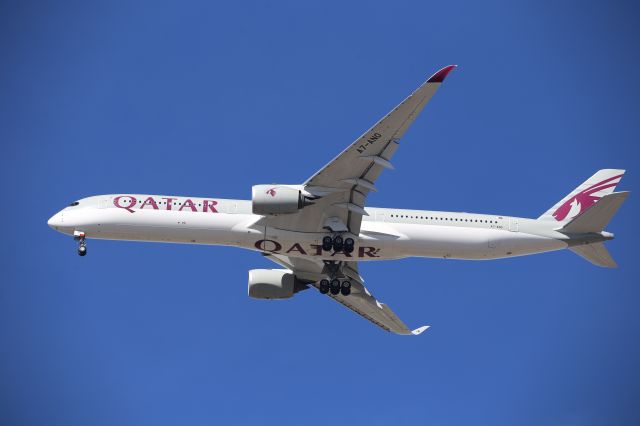 Airbus A350-1000 (A7-ANO)
