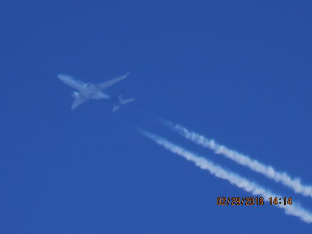 Boeing 737-800 (N549AS)