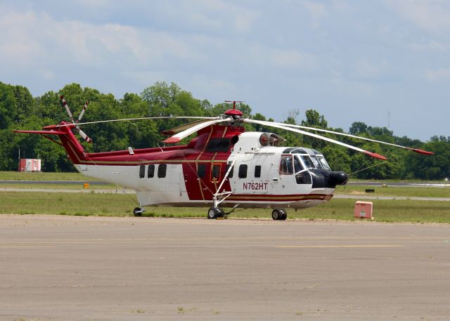 Sikorsky Sea King (N762HT) - At Downtown Shreveport.  1976 Sikorsky S-61N. A rare one to see here!