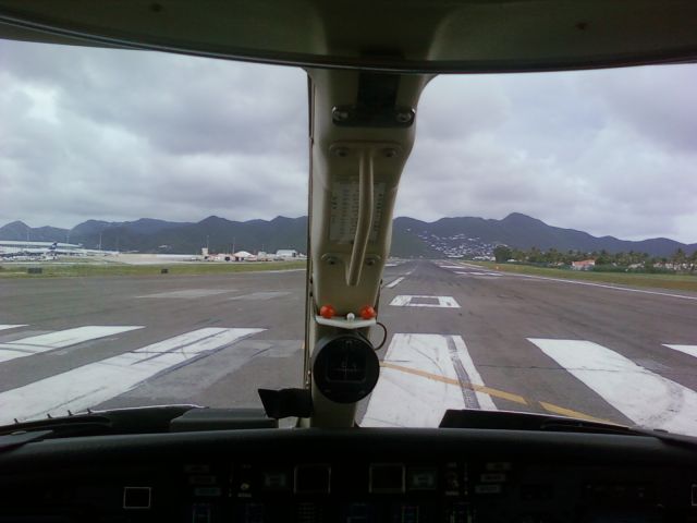 Cessna Citation II (N777JE) - Departing Princess Juliana Intl, St Maarten.