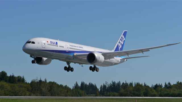 Boeing 787-9 Dreamliner (JA833A) - BOE198 on final to Rwy 34L to complete a flight test on 9/20/14. (LN:202 / cn 34524).