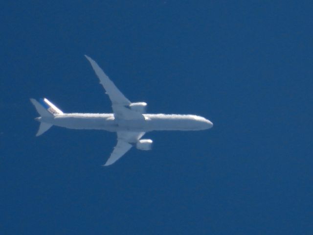 BOEING 787-10 Dreamliner (N12005) - UAL1990br /08/11/21