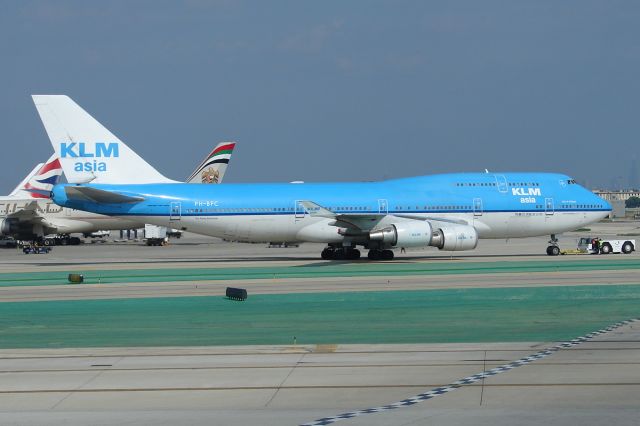 Boeing 747-400 (PH-BFC)