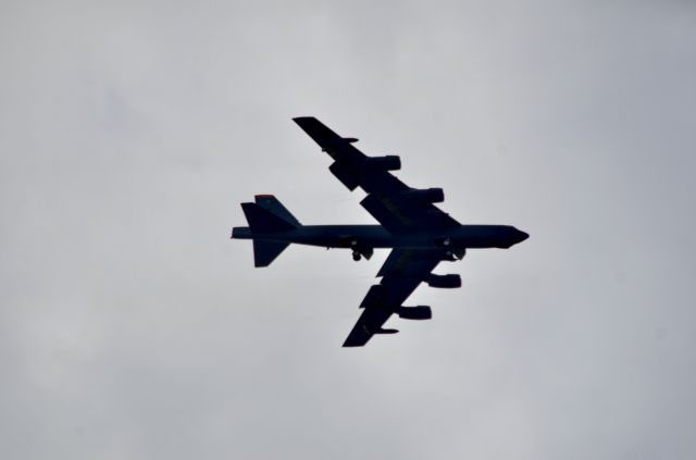 Boeing B-52 Stratofortress —