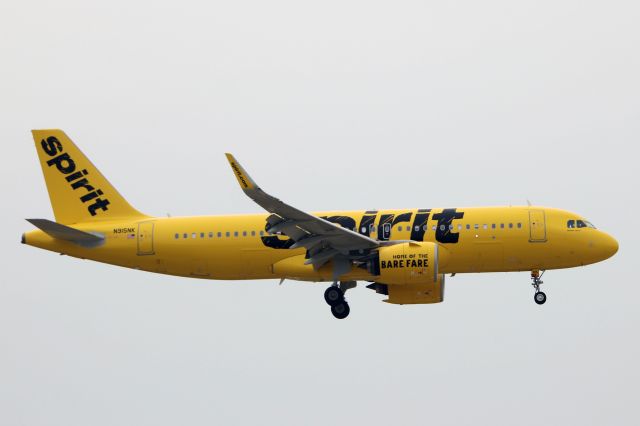Airbus A320neo (N915NK) - My first sighting of this new Spirit Airlines A320neo. N915NK was delivered on 1 Mar 2019 and seen here on short-final for RWY 6R on 17 Apr 2019.
