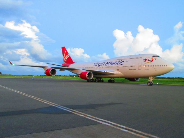 Boeing 747-400 (G-VLIP)